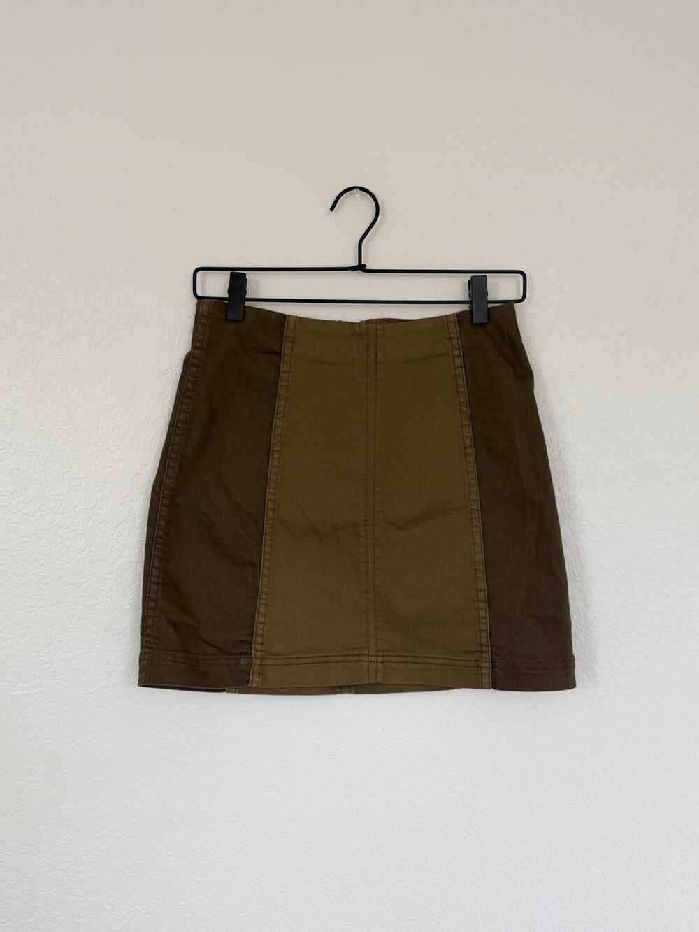 Free People Stretch Panel Mini Skirt – Size 4 – Brown/Deep Green
